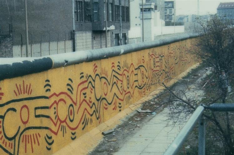 Mural de Berlín by Keith Haring (1986)